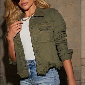 Vici Olive Jean Jacket used a twice. In like new condition.